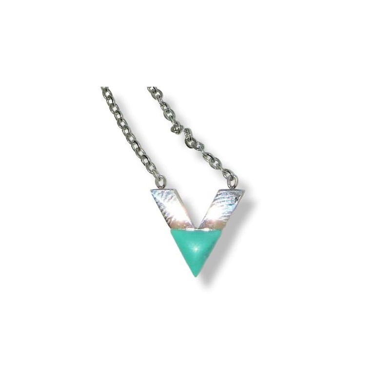 Collier en acier inoxydable avec un petit triangle bleu turquoise