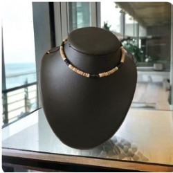 Collier surfeur bois couleur nude