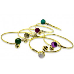 Bracelet en laiton monté d'une très belle pierre. Bangle N°39